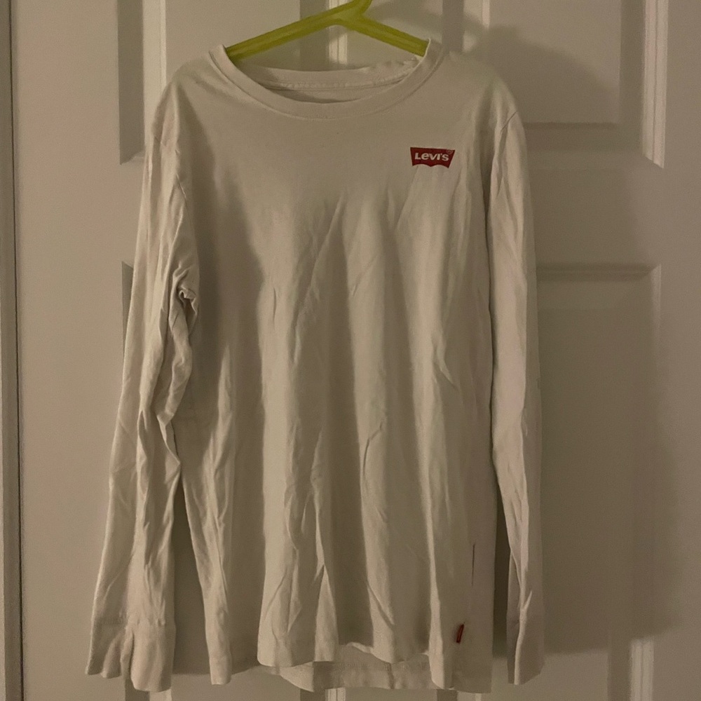 Levi's White Graphic Tee with Star Accents